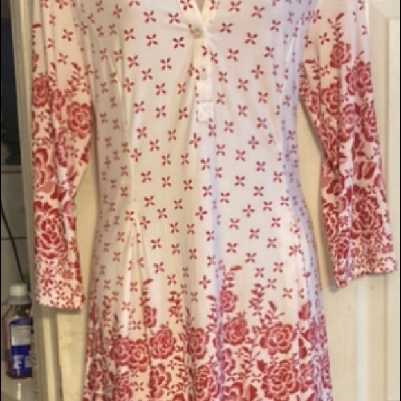 Beautiful Dress - Picture 4 of 6